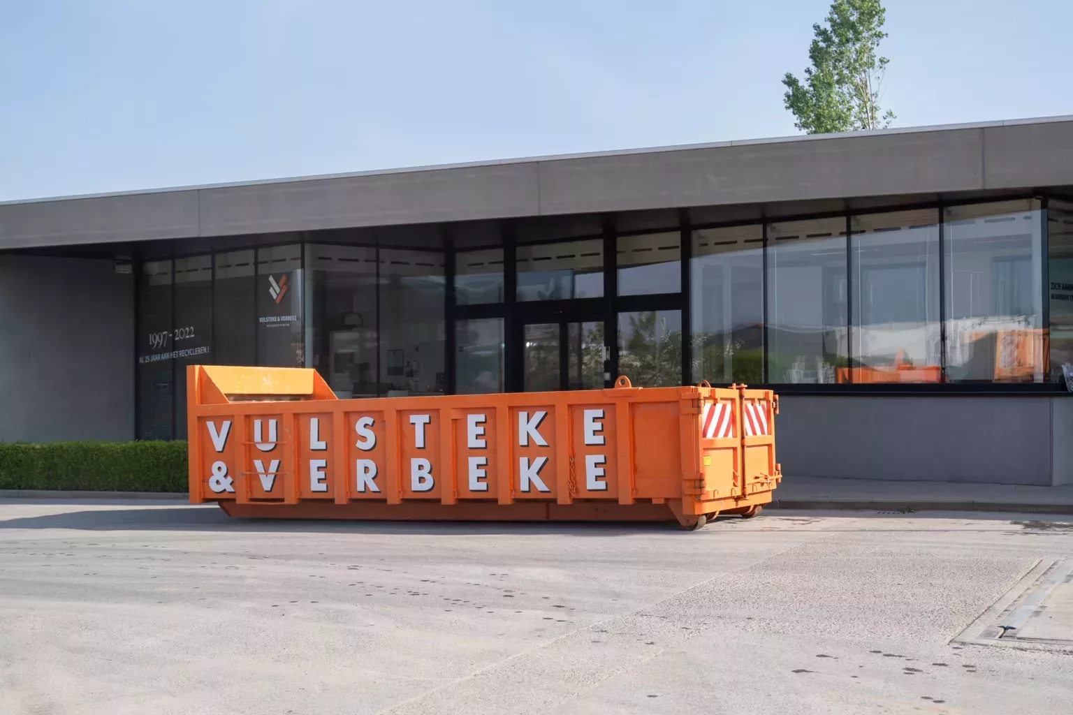 Vulsteke verbeke poperinge afzetcontainer inert afval aardeafval steenafval harde plastics glasafval asbest keramischafval 12m³