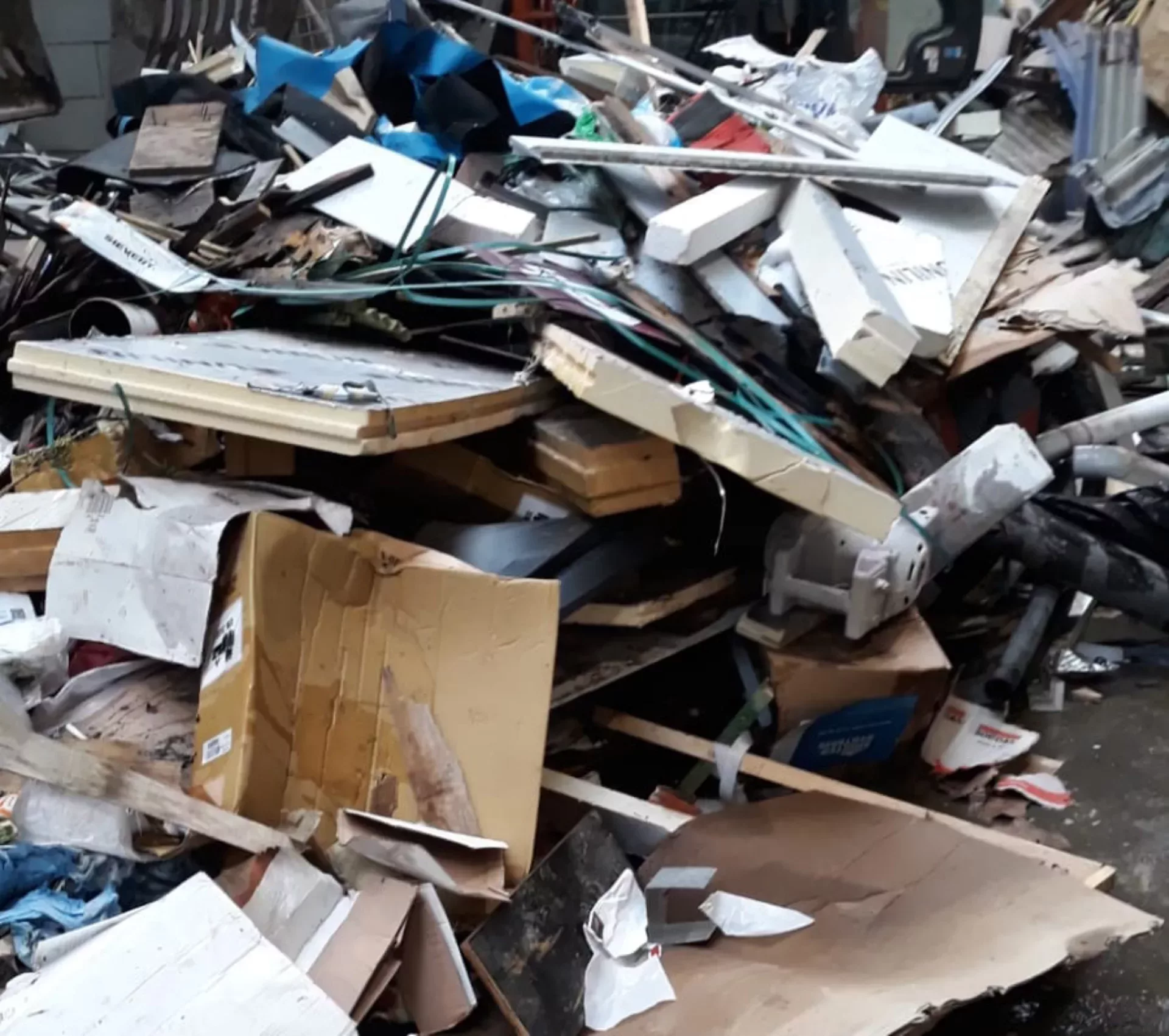 Vulsteke verbeke poperinge containerverhuur bouwafval afbraak isolatie bouw sloopafval