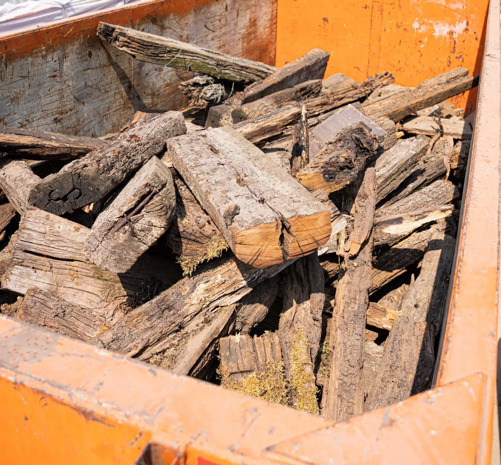 Vulsteke verbeke poperinge houtafval gedrekt hout treinbilzen C
